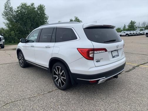 2020 Honda Pilot Touring 8-Passenger