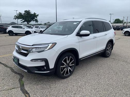 2020 Honda Pilot Touring 8-Passenger