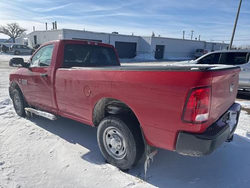 2018 RAM 2500 Tradesman Regular Cab 4x2 8' Box
