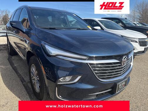 2023 Buick Enclave Essence AWD