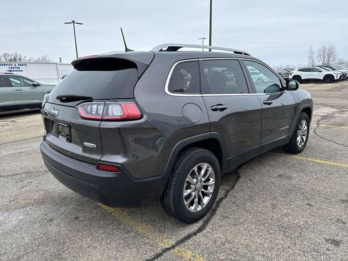 2021 Jeep Cherokee Latitude Plus