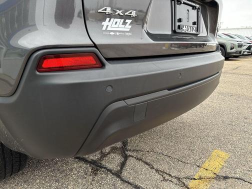 2021 Jeep Cherokee Latitude Plus