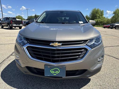 Pepperdust Metallic 2018 Chevrolet Equinox LT