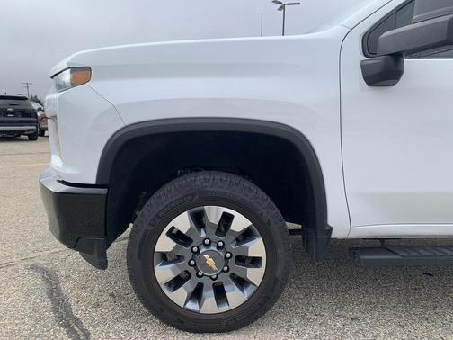 2023 Chevrolet Silverado 2500 Custom