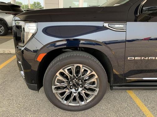 2024 GMC Yukon XL Denali Ultimate