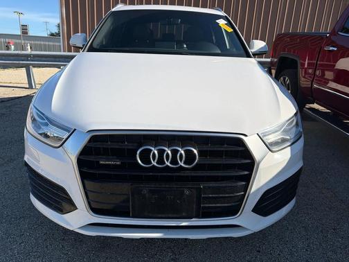 2018 Audi Q3 2.0T Premium