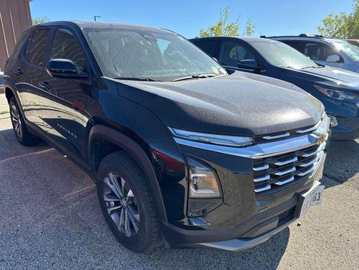 Mosaic Black Metallic 2026 Chevrolet Equinox 1LT