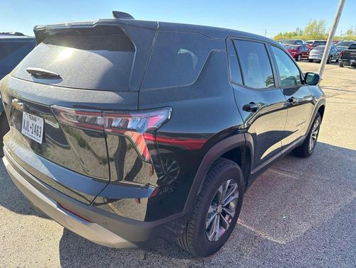 Mosaic Black Metallic 2026 Chevrolet Equinox 1LT