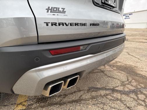 2025 Chevrolet Traverse AWD Z71