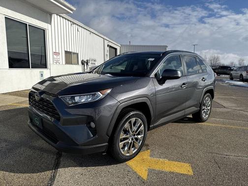 2019 Toyota RAV4 XLE Premium