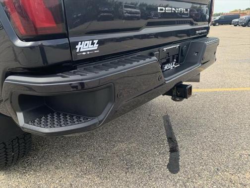 2024 GMC Sierra 2500 Denali