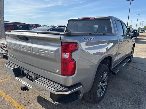 Sterling Gray Metallic 2023 Chevrolet Silverado 1500 LT