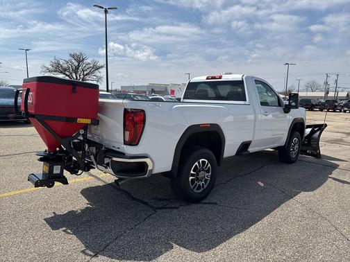 Summit White 2025 GMC Sierra 2500 SLE