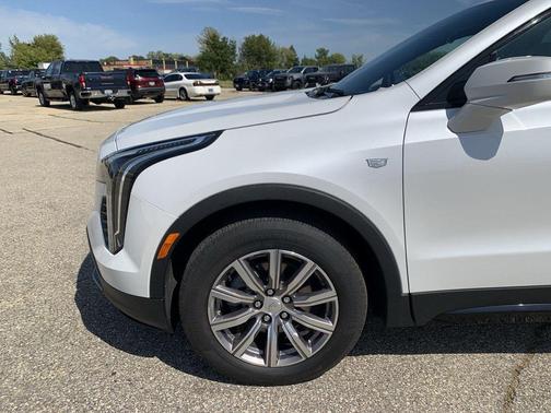 2023 Cadillac XT4 Sport