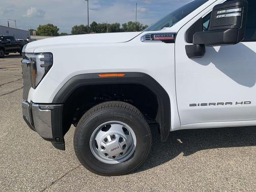 Summit White 2025 GMC Sierra 3500 Base