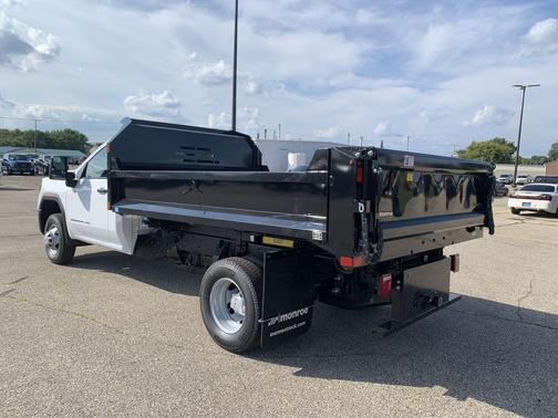 Summit White 2025 GMC Sierra 3500 Base