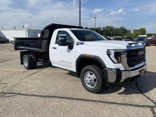 Summit White 2025 GMC Sierra 3500 Base