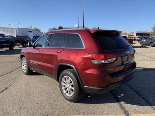 2021 Jeep Grand Cherokee Laredo