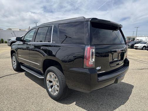Onyx Black 2020 GMC Yukon SLE