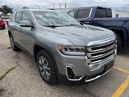Sterling Metallic 2023 GMC Acadia AWD SLT