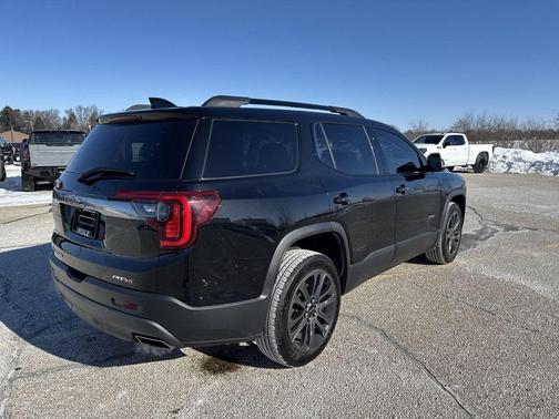 2020 GMC Acadia AWD AT4