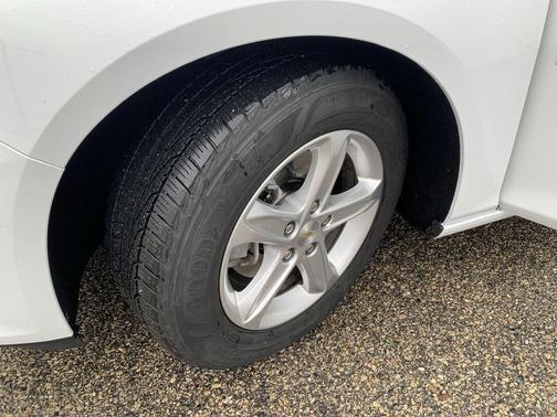 2022 Chevrolet Malibu 1LS