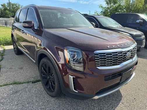 Sangria 2020 Kia Telluride S