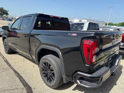Onyx Black 2023 GMC Sierra 1500 Elevation