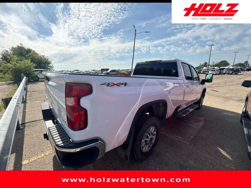 Summit White 2025 Chevrolet Silverado 2500 LT