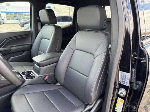 Black 2024 Chevrolet Colorado Trail Boss