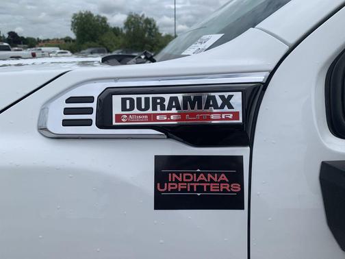Summit White 2024 GMC Sierra 3500 Base