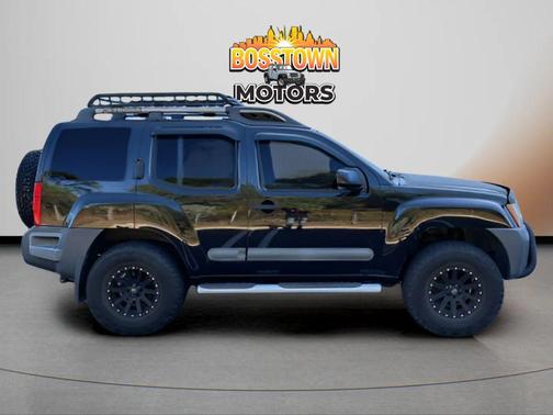 2012 Nissan Xterra S