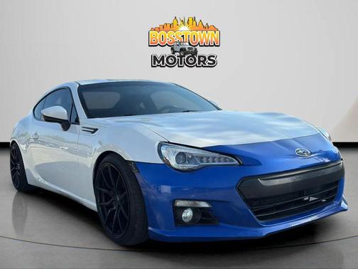 Crystal White Pearl 2019 Subaru BRZ Limited