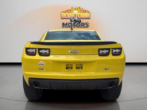 Rally Yellow 2010 Chevrolet Camaro 2LT