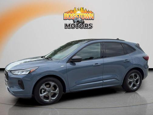 Vapor Blue Metallic 2023 Ford Escape ST-Line