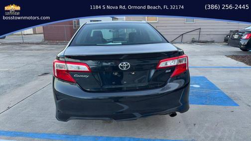 2014 Toyota Camry SE