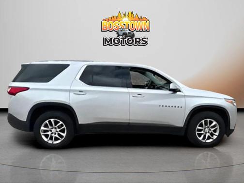 2019 Chevrolet Traverse LT Cloth