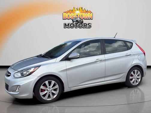 Ironman Silver Metallic 2013 Hyundai Accent SE