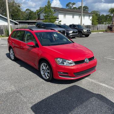 Tornado Red 2016 Volkswagen Golf SportWagen TSI SE 4-Door