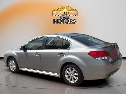 Steel Silver Metallic 2011 Subaru Legacy Premium
