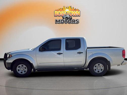Brilliant Silver 2016 Nissan Frontier S