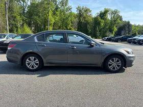 Alabaster Silver Metallic 2012 Honda Accord SE