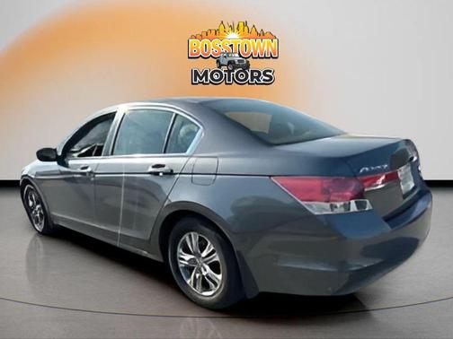 Alabaster Silver Metallic 2012 Honda Accord SE