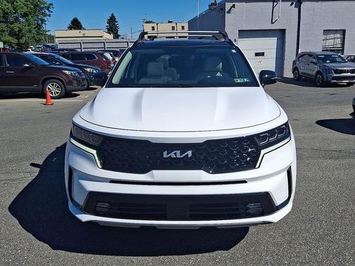 2022 Kia Sorento SX