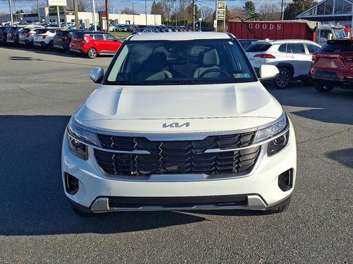 2024 Kia Seltos LX