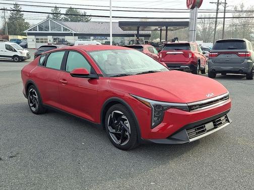 2025 Kia K4 EX