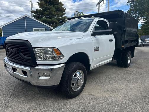 2015 RAM 3500 Tradesman/SLT