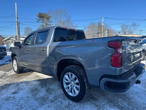 2021 Chevrolet Silverado 1500 Custom