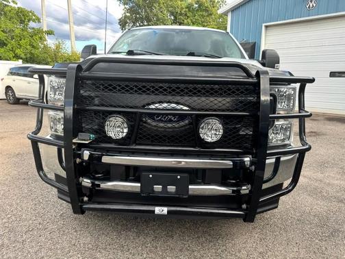 2022 Ford F-250 XL