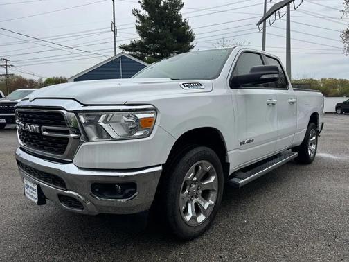 Bright White Clearcoat 2022 RAM 1500 Big Horn/Lone Star